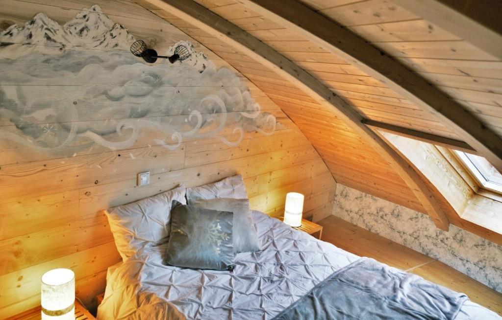 Au-Dela Des Nuages, Maison D'Hotes Insolite & Spa Aubessagne Екстер'єр фото